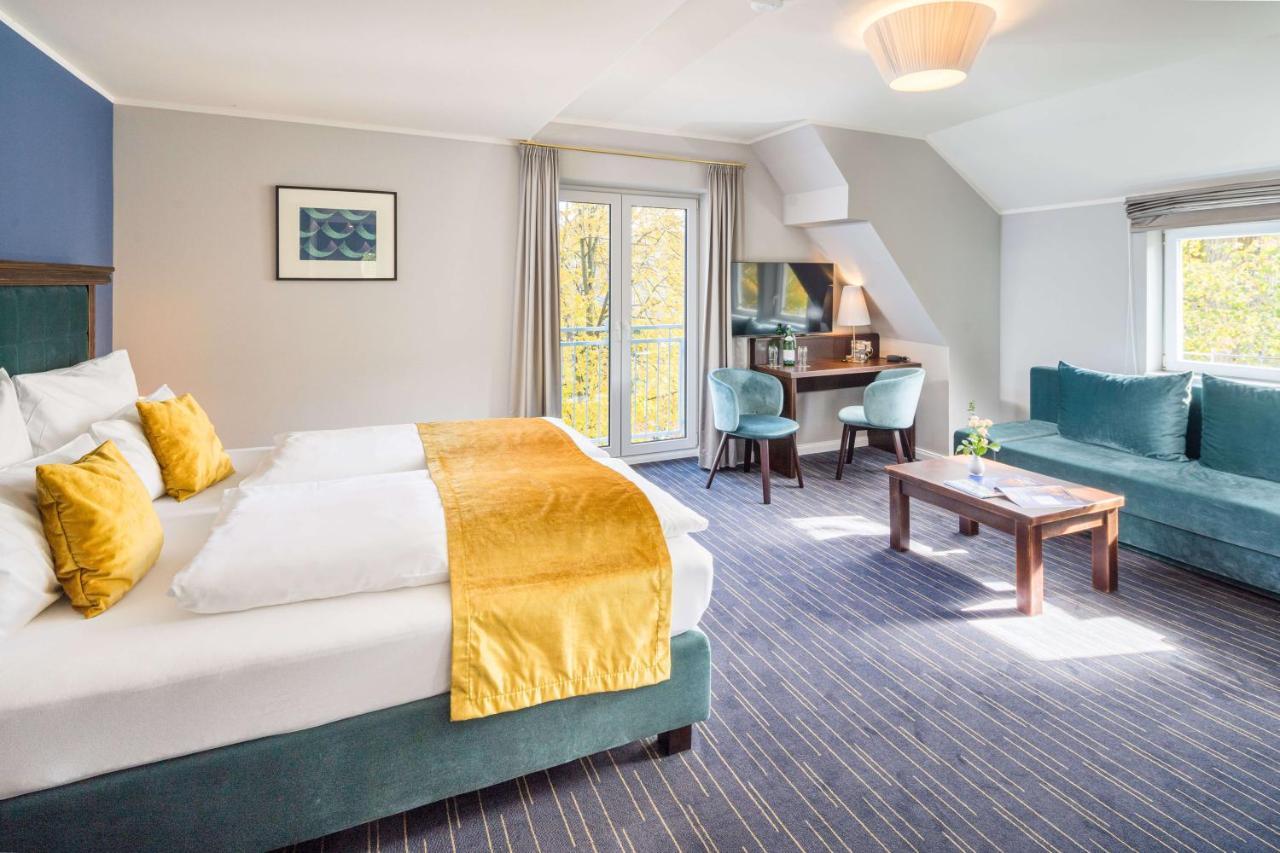 Logis Hotel Quartier 5, Saechsische Schweiz, Mit Restaurant, Cafe & Bar Gohrisch Kültér fotó